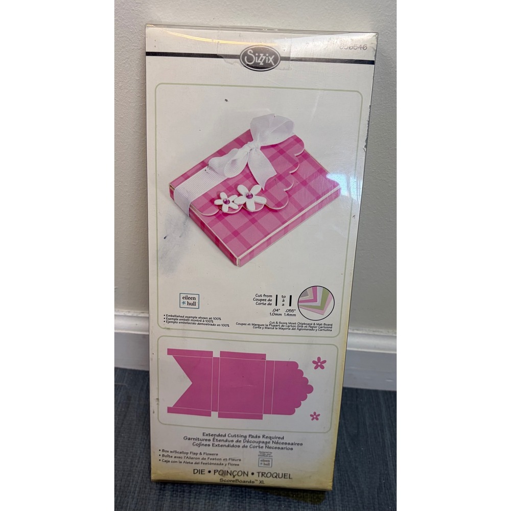 Sizzix Eileen Hull ScoreBoards XL Die Box Scallop Flap Flowers Crafting